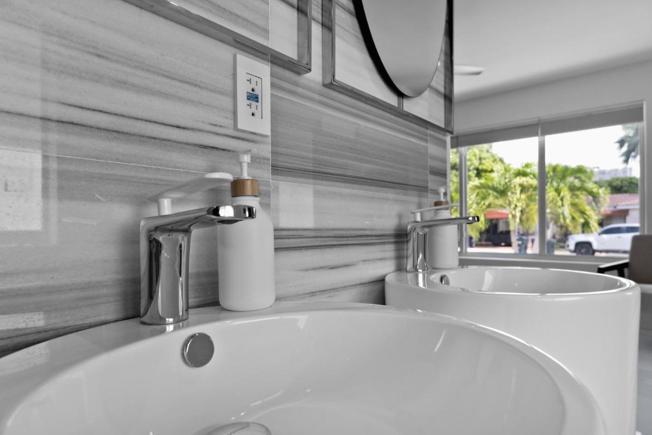 Apartament Luxury House 4 Beds Heated Pool W Jaccuzzi North Bay Village Zewnętrze zdjęcie